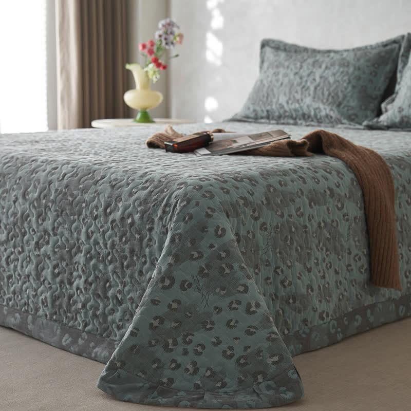 Leopard Print Double Layer Cotton Gauze Coverlet