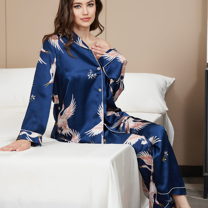 19Momme Women's Silk Crane Print Full Length Pajama Set